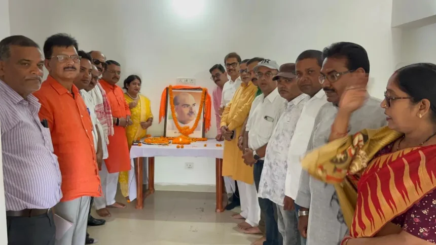 डॉ. श्यामा प्रसाद मुखर्जी