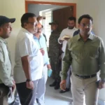 उपायुक्त ने नवनिर्मित पुस्तकालय का किया निरीक्षण: गुणवत्तापूर्ण मूलभूत सुविधाएं सुदृढ़ करने के दिए निर्देश