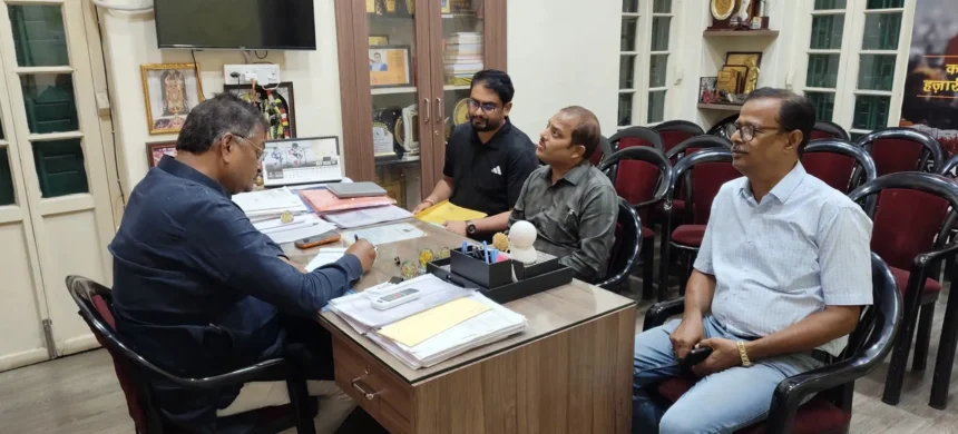 सांसद मनीष जायसवाल